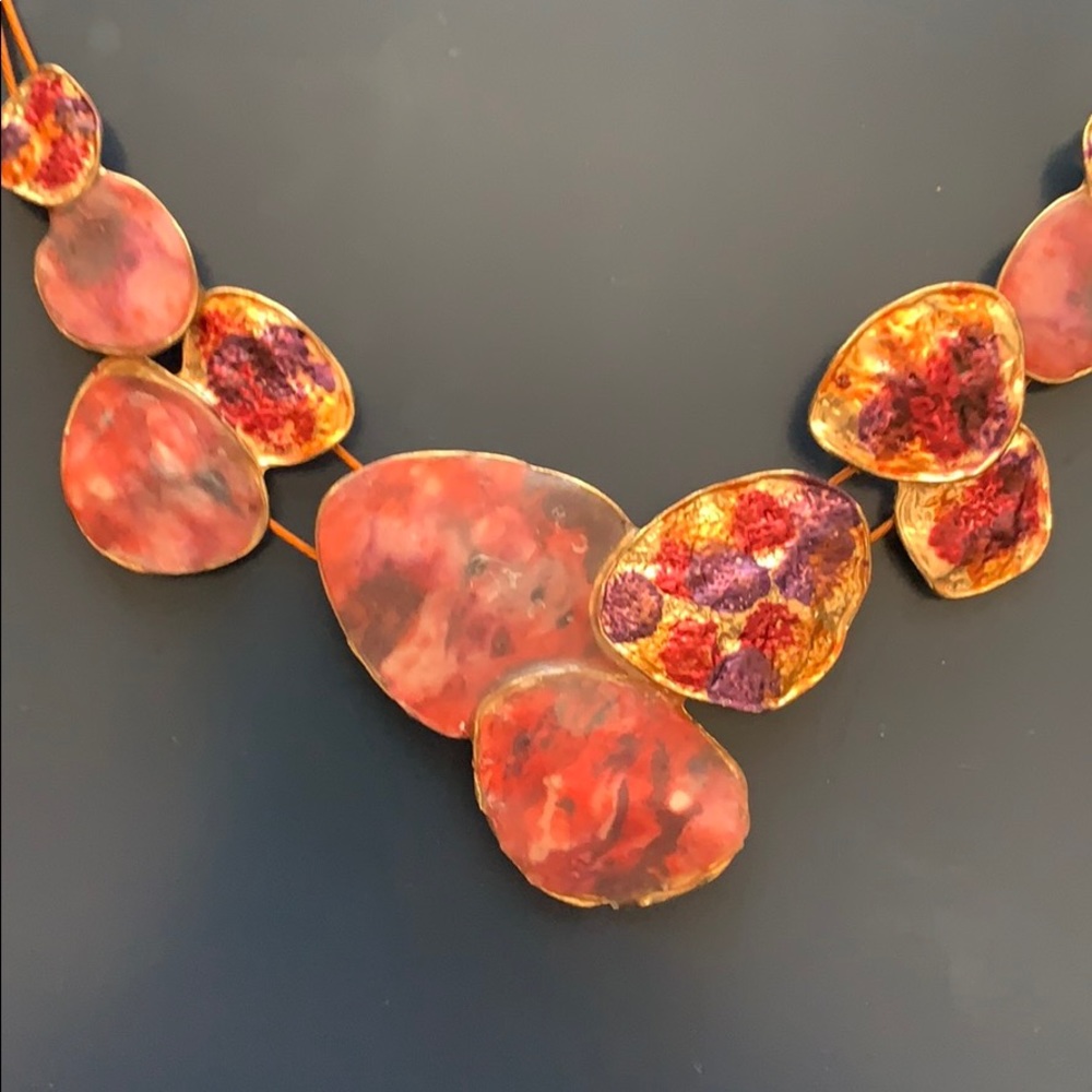 Beautiful statement necklace - Picture 2 of 7